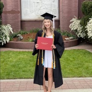 Meet your Posher, Kaylee